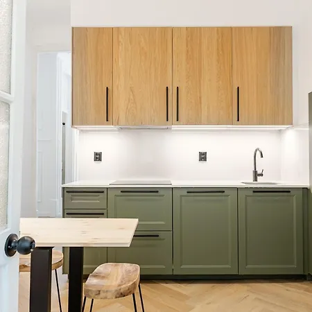 Vanilla 5br Downtown - Prime Location Appartement